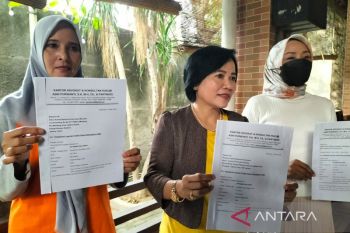 Ibu prajurit TNI mencari keadilan atas kematian putranya di Papua
