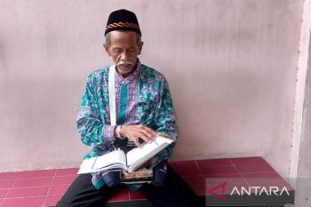 Kisah seorang kuli bangunan asal Madiun berangkat haji