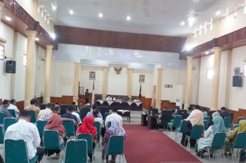 DPRD Pariaman sayangkan minimnya kehadiran kepala OPD pada Rapat LKPD