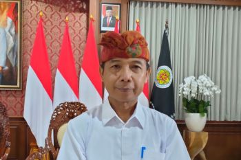 Penonton pergelaran PKB ke-44 wajib berpakaian adat