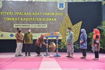 Dinas Kebudayaan Sleman menggelar Festival Upacara Adat