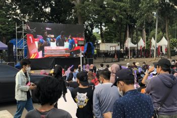 Penonton nikmati bulu tangkis via layar lebar