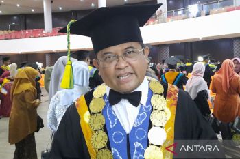 ULM targetkan pendapatan Rp350 miliar