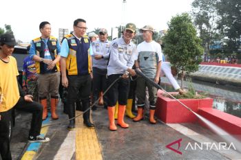 Dua tahun terhenti, Palembang gelar kembali gotong royong bersihkan lingkungan