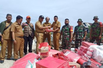 BPBD salurkan bantuan kepada korban puting beliung di Takalar