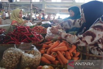 Harga sembako di Batang masih stabil