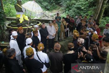 Kearifan lokal Suku Tengger penunjang utama wisata Bromo