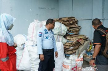 Warga binaan Rutan Palembang dilatih mengolah sampah