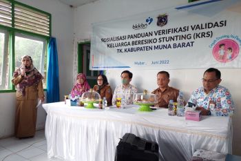 BKKBN Sultra Validasi Data Keluarga Risiko Stunting di Muna Barat