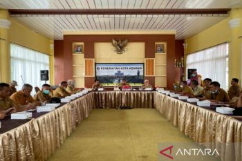 Sekda Kendari meminta camat lurah penuhi indikator kota layak anak