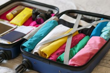Tips tetap tampil cantik selama liburan