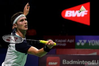 Indonesia Open 2022 - Ginting berhasil rebut satu gim sebelum dikalahkan Axelson