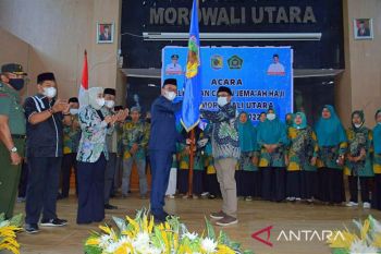 27 calon haji Kabupaten Morowali Utara  dilepas menuju Tanah Suci