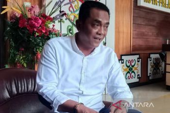 Pemkot harus berani berinovasi membuat kebijakan pembangunan pro rakyat