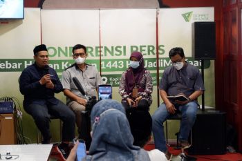 Sentra ternak Dompet Dhuafa kerja sama dengan peternak di daerah