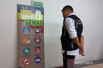 Dokter sarankan selalu gunakan masker antisipasi badai pasir