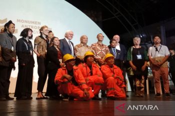 Presiden Jerman mengunjungi pameran proyek Monumen Antroposen Yogyakarta