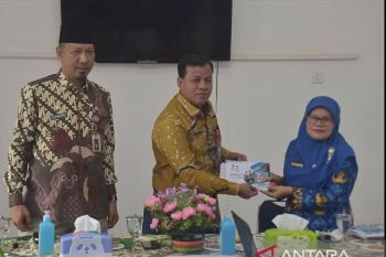 Terdepan dalam inovasi, Disdukcapil dikunjungi Pemkab Kuantan Singingi