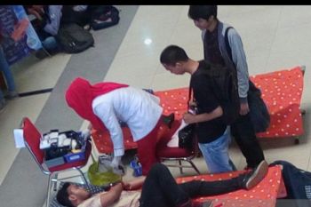 PMI Kota Palembang tambah 2.000 kantong stok darah