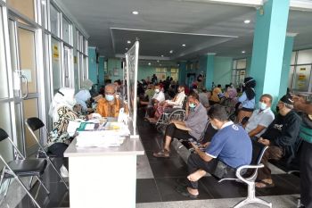 Pasien poliklinik sore di RSUD Mataram mulai meningkat