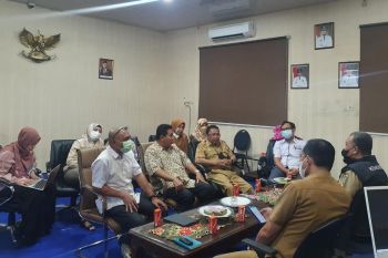 Unhas dan AIHSP berkolaborasi pada vaksinasi penyandang disabilitas di Maros