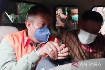 KPK periksa dugaan aliran uang pelancar perizinan di Pemkot Yogyakarta