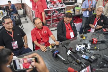 Hoaks! Ganjar-Koster dipecat sebagai gubernur pada 30 Maret dampak putusan FIFA