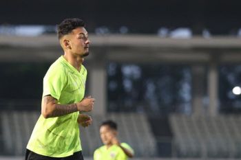 Jim Croque danKai Boham terkesan dengan gaya melatih Shin Tae-yong