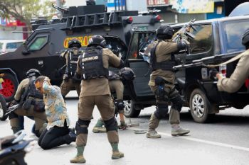 Brimob gelar simulasi penanggulangan terorisme