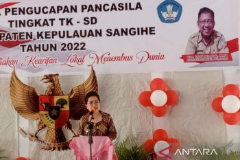 Penjabat Bupati Sangihe ajak guru tanamkan nilai dasar kepada siswa