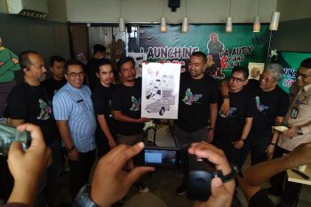 Komik setrip Da Audy dan Yuang Lala eksplorasi pariwisata Sumbar
