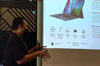 ASUS segera hadirkan laptop detachable OLED pertama di Indonesia