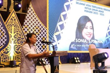 Mira Sonia kembali terpilih sebagai Ketua Umum ABADI