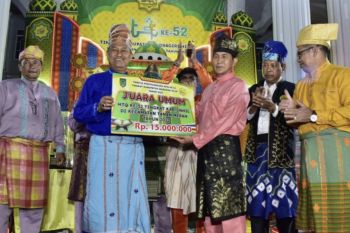 MTQ Ke-52 ditutup, Wabup harap Qori Qoriah terpilih jadi duta Inhil di tingkat Provinsi