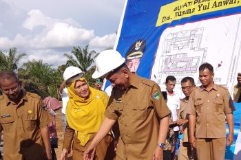 Bupati dan legislator di Pesisir Selatan apresiasi kinerja kepala dinas ini