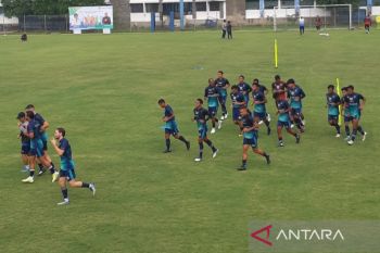 Marc Klok dan Rachmat Irianto gabung latihan dengan Persib