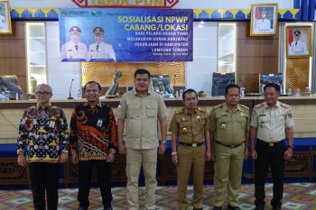 Bupati Lampung Tengah hadiri sosialisasi pendaftaran NPWP bagi pelaku usaha