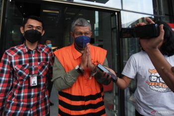 KPK turut geledah Plaza Summarecon Bekasi Jawa Barat