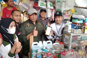 BNI sebar QRIS di pasar Wameo mudahkan pembayaran srcara digital