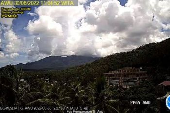 PVMBG: Potensi letusan Gunung Awu di Kepulauan Sangihe kecil
