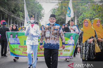 Ribuan peserta ikut serta pawai ta'aruf jelang MTQ NTB