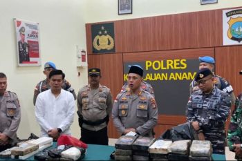 Polres Anambas amankan 36 kg kokain di Pantai Tunjuk Anambas
