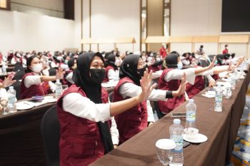 Tim stop stunting Sulsel edukasi bunda dari rumah ke rumah