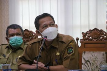 Pemkab Kulon Progo menjamin stok kebutuhan pangan jelang Idul Adha aman