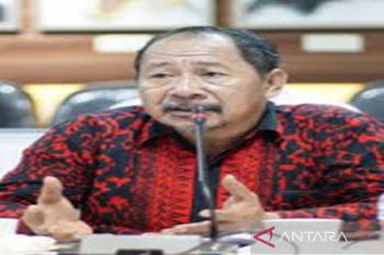 Pakar Budaya sebut berbagi dengan masyarakat justru dianjurkan