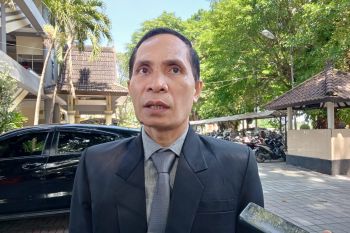 Dinas PUPR Mataram nilai pemilihan sampah dari saluran sulit diterapkan