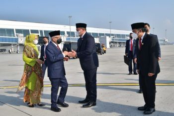 Wapres Ma'ruf Amin dan istri bertolak ke Arab Saudi tunaikan ibadah haji
