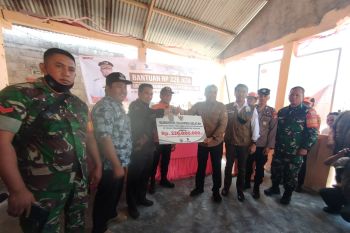 BPBD Sulsel salurkan bantuan dana perbaikan 36 rumah korban puting beliung di Takalar