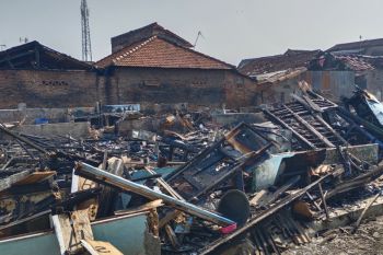 Pemkot Bandarlampung siapkan tenda pengungsi bagi korban kebakaran