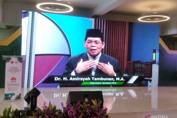 Halal industry, tourism to be pillars of economic growth